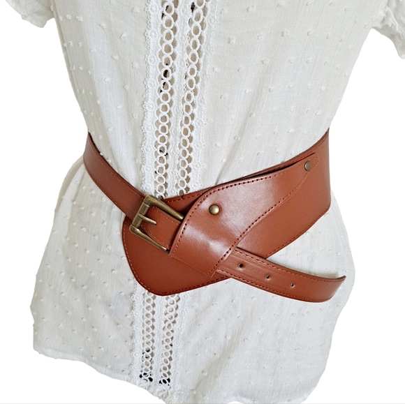 Asymmetrical Brown leather Western boho Gold buckle wide waist dress belt - Picture 5 of 14